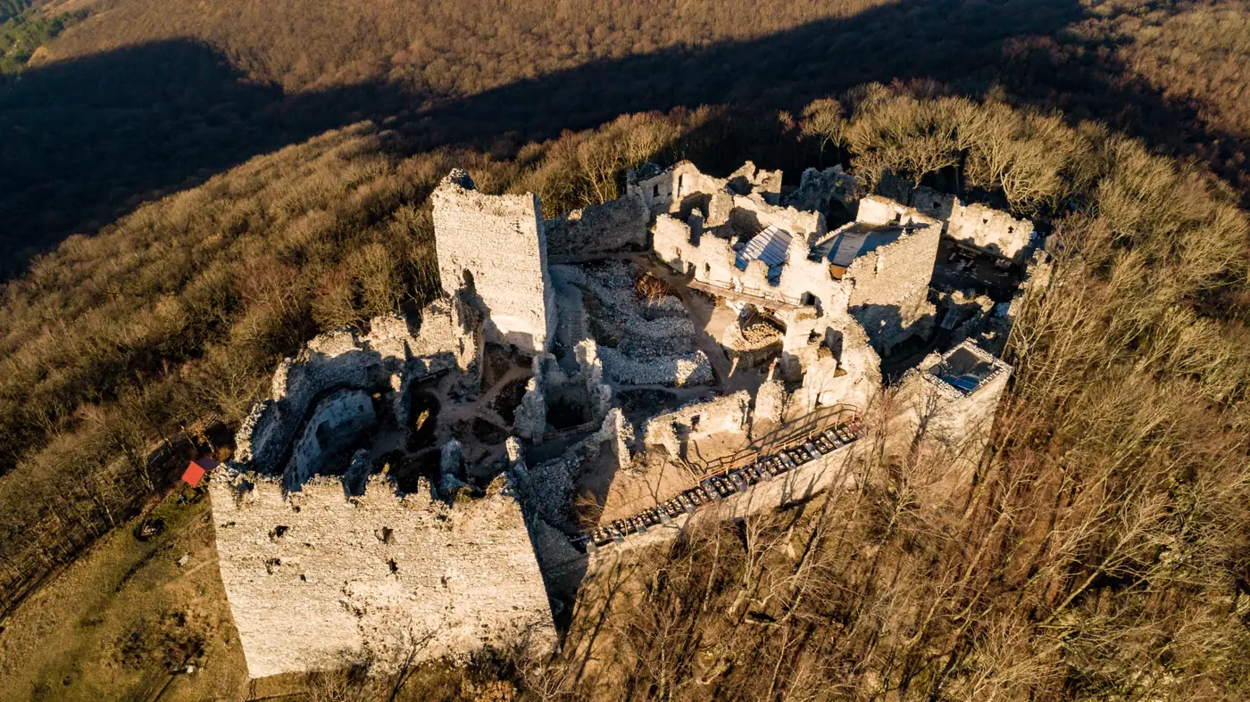 Hrad Tematín v okolí Apartmán Kočovce